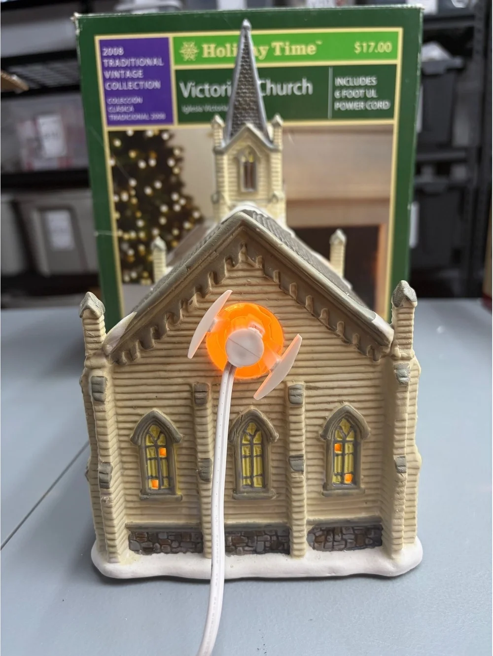 Holiday Time Victorian Church Tradional Collection Lighted Boxed & Cord 2009